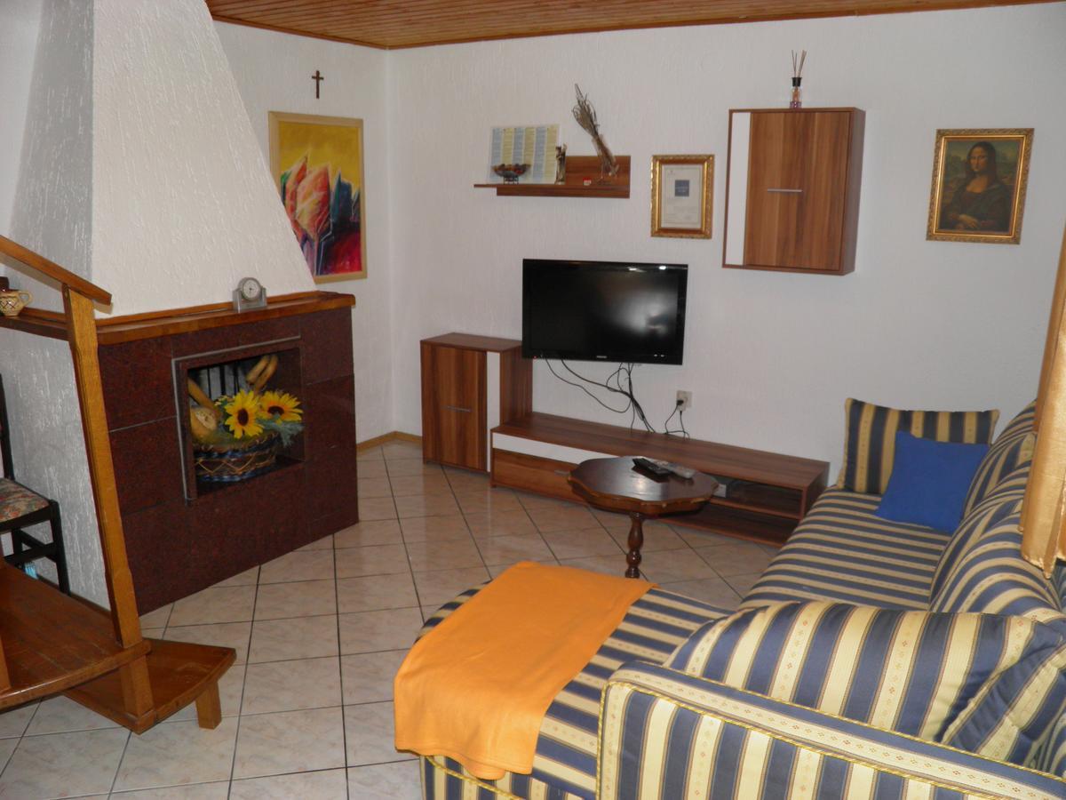 Apartment Mira Poreč Dış mekan fotoğraf
